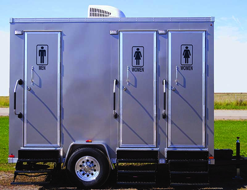 Restroom Trailers - ART Company 1203-W