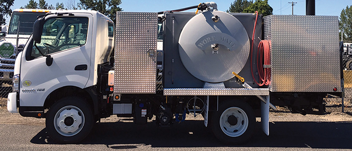 Vacuum Trucks - FMI Truck Sales & Service WorkMate