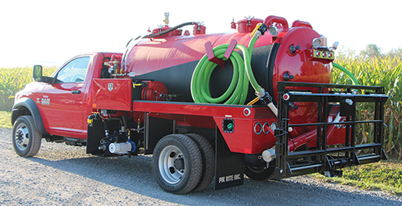 Vacuum Trucks - Pik Rite portable restroom service truck