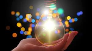 Light bulb 4272879 1920