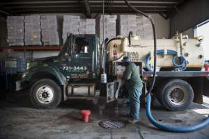 10 15 oe t1015 sidebar jots 0454