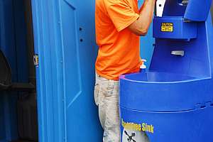 Small Portable Sanitation Outfit Provides One-Stop Shop at Irish Fest