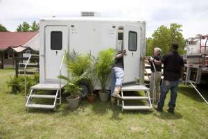 Rest stop portables 041 large 180307 161941