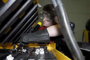 T 02 15 in the garage battery basics 1