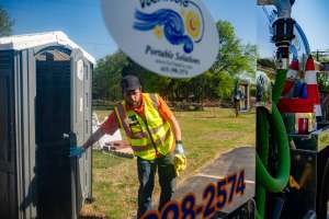 Tennessee Sanitation Company Gains Efficiency With Real-Time GPS Monitoring